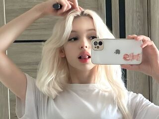 naughty camgirl photo CourtneyAdamo