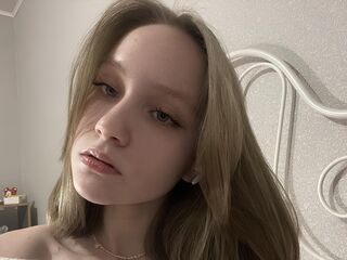 adult cam chat room CutieKit