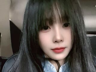camwhore masturbating with vibrator DaisyYan