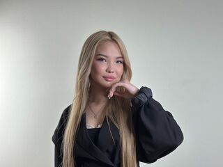 naked webcamgirl DaphneBaczewski