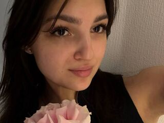 adult liveshow DeloisKuwana