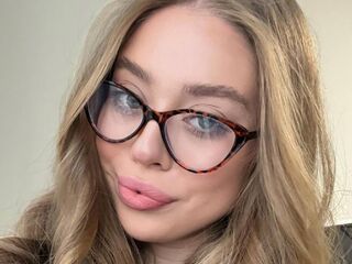 hot girl cam photo DianeWhitly