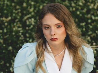 hot webcam slut DrusillaPettet