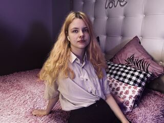 chat room livesex EleanorCain