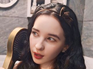 girl fingering bald pussy EliseGianola