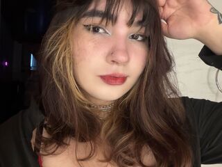 camgirl shaving pussy ElyBeherit
