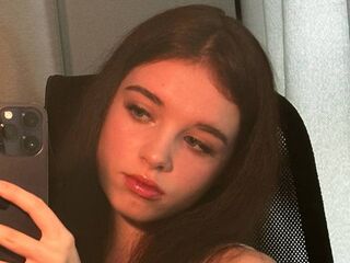 chat room webcam ElzaStern