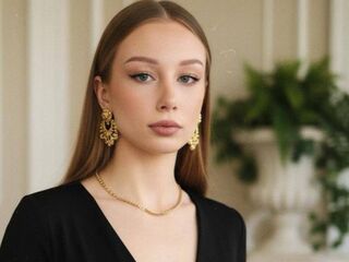 live sexshow EmaGurrad