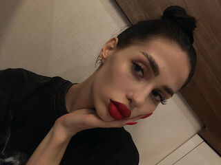 sexy cam girl picture EmiJones