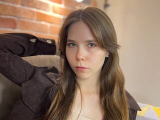 real live webcam EmiliDen
