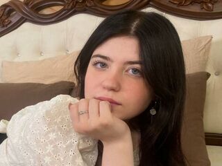 dity cam show EmmyRouz