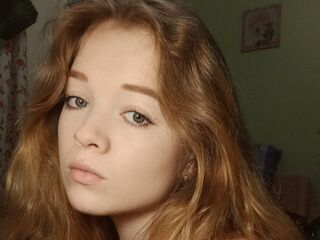 camgirl masturbating with sextoy ErlineGrief