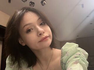 camwhore shaved pussy EthalBrunger