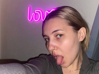 naughty web cam EvelInDreamer
