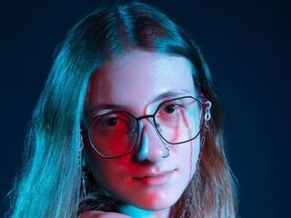 webcam girl EvelyneSchroff