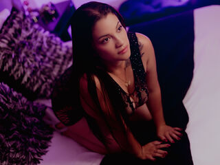 camslut topless GabyParcker