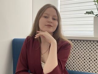 nude webcamgirl picture GermaineMoland