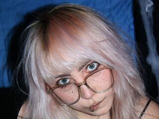 girl naked GrettaLuna