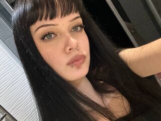 nude webcamgirl HerminiaKoeing