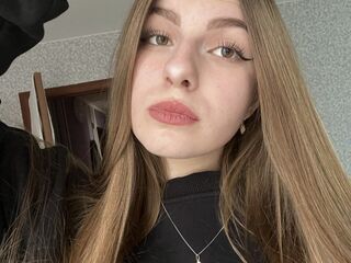 teaser cam HolliyCopper