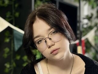 sexy cam girl picture HuldaGiovinco