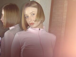 cam girl webcam IngraKate
