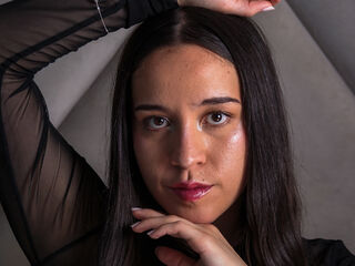 naughty webcamgirl IrysMontiel