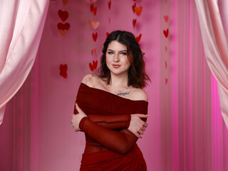 naked girl with webcam masturbating with dildo IvySimmons