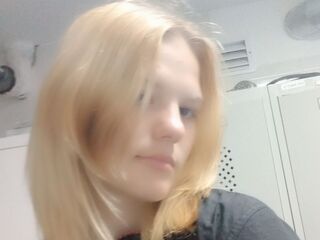 cam chatroom IzettaRambousek