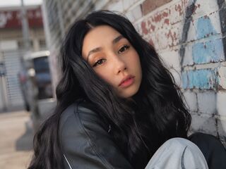 camwhore masturbating with dildo JerilynAmendola