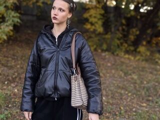 nude web cam JolenePeterson
