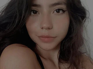 camwhore fingering pussy JolieDupont
