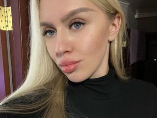 chat room live cam JudiJadore