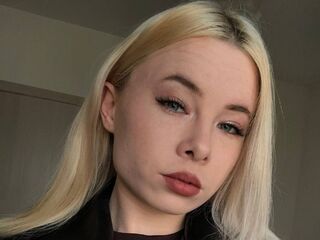 shower live cam JudyTailor