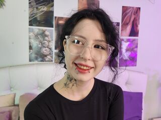 cam girl masturbating with sextoy JulietDavies