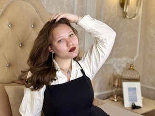 masturbating camgirl KarolinaNero
