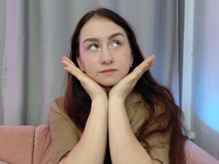 camgirl fingering bald pussy KattrinGolden