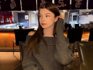 webcam bitch chatroom KiraNeel