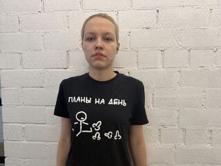 naked cam chat KirstieSchiffert