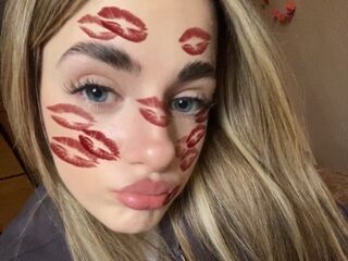 cam girl live webcam video LatoyaMaccarino
