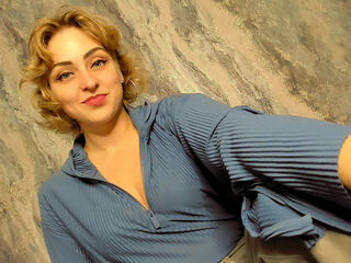 beautiful webcam girl LaureenSulliv