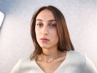 beautiful webcamgirl LauriLobur