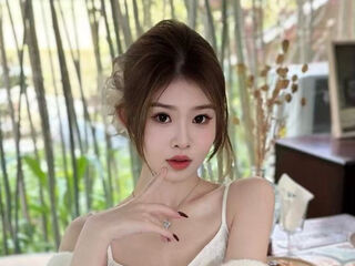 girl shaving pussy LiYaoXi