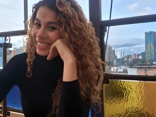 camwhore spreading pussy LilyNoir