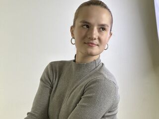 cam girl webcam sex LorrianePytko