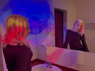 adultcam pic LucilleWiste