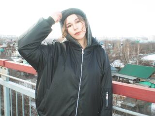 naked camgirl gallery MagalyArney