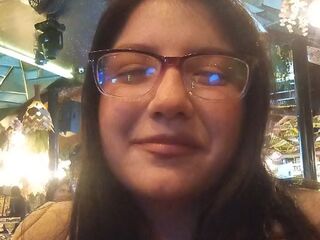 chatroom webcam photo MaryClarck