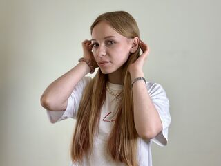 sexvideo MaudBasil
