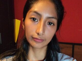 beautiful girl webcam MayraBravo